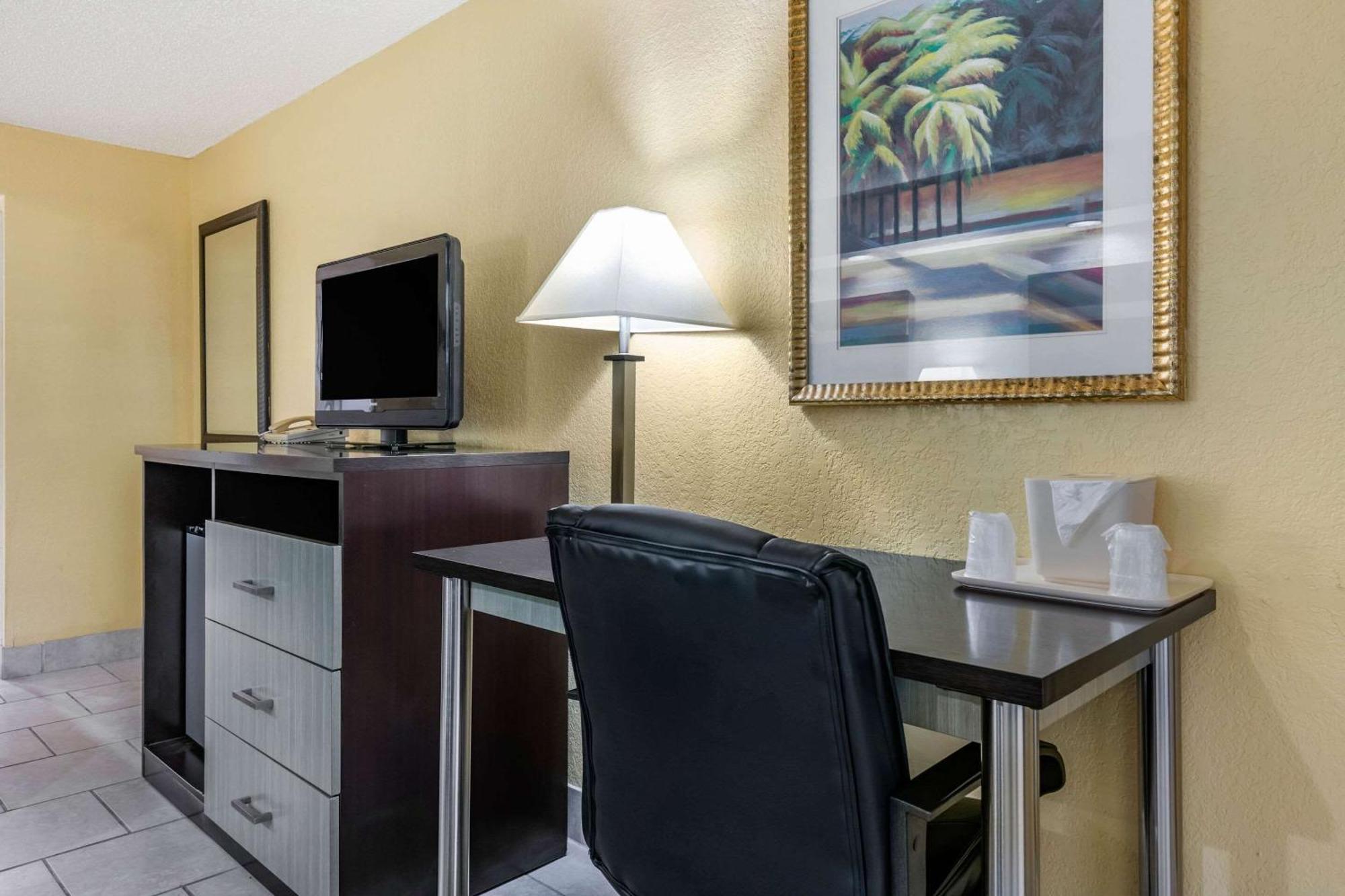 Clarion Inn Orlando International Drive - Icon Park Williamsburg Exterior foto