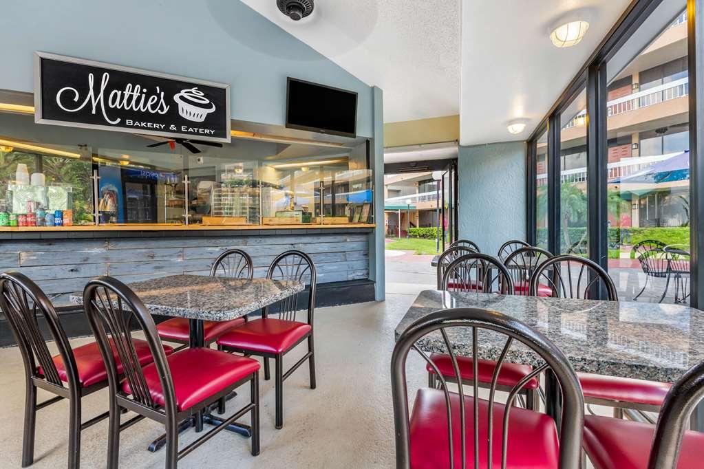 Clarion Inn Orlando International Drive - Icon Park Williamsburg Restaurant foto